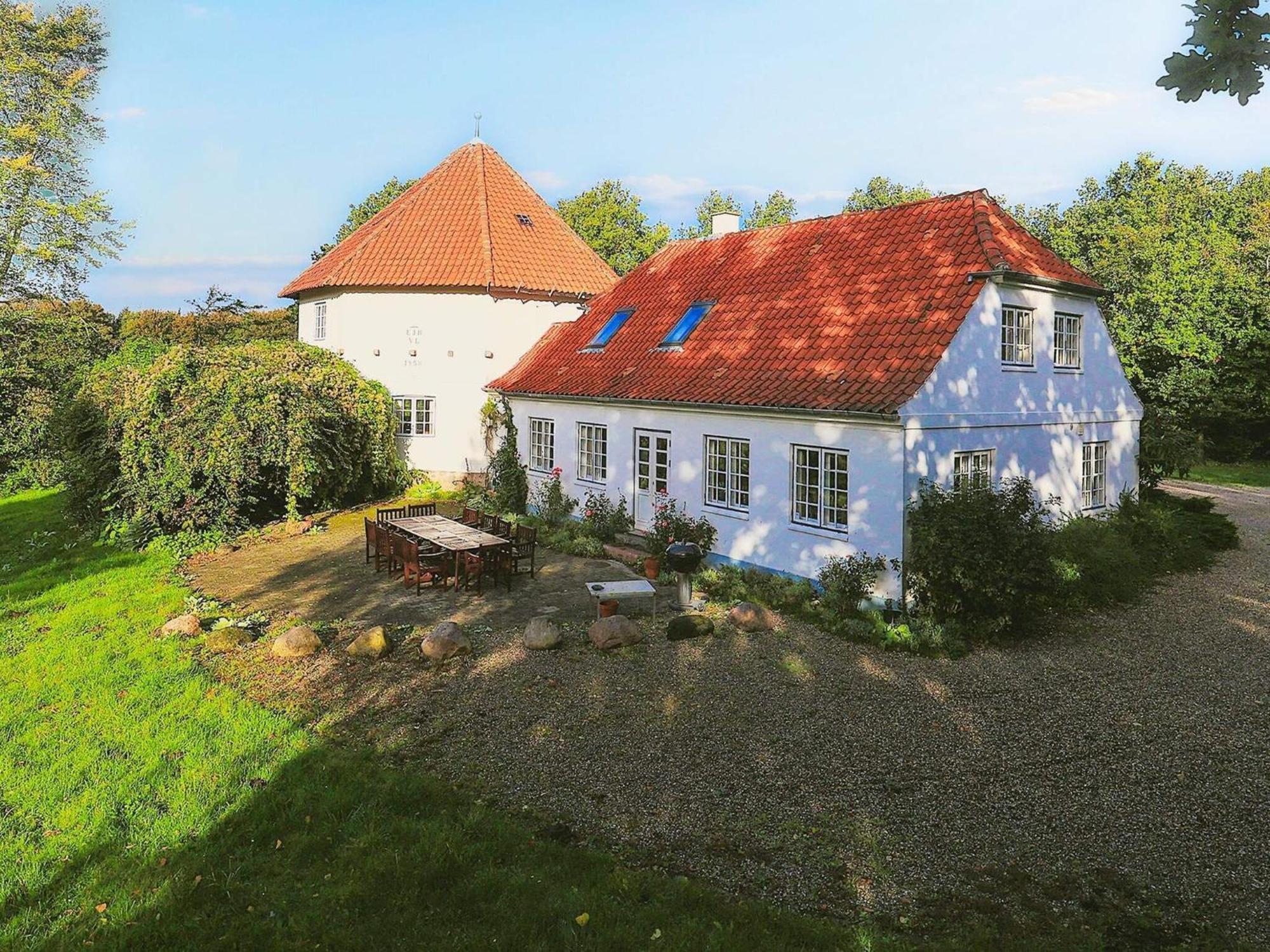 12 Person Holiday Home In Ullerslev Kültér fotó